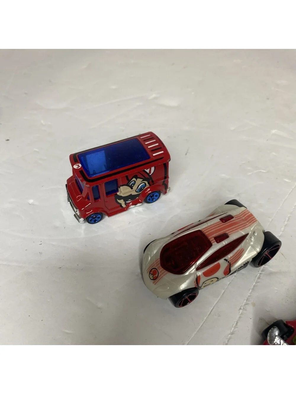 Nintendo Hot Wheels, Set Of 7,Donkey Kong, Yoshi, Toad,Luigi,Mario,warrio
